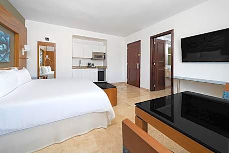 Deluxe Palmilla Garden View King