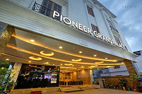 Hotel Pioneer Grand Palace