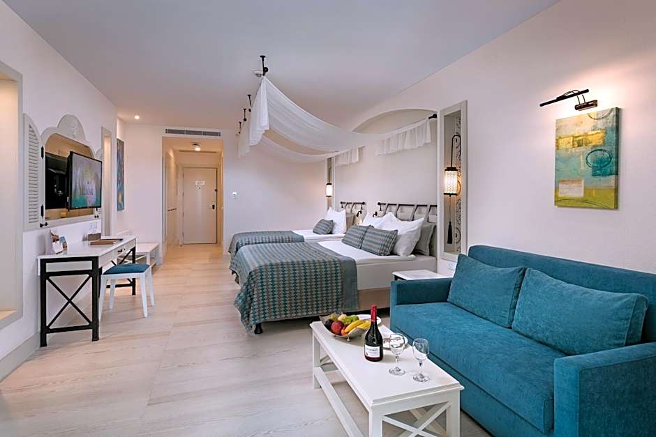 Limak Cyprus Deluxe Hotel