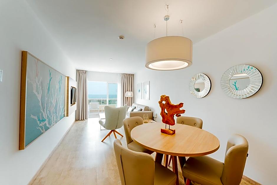 R2 Buganvilla Hotel & Spa