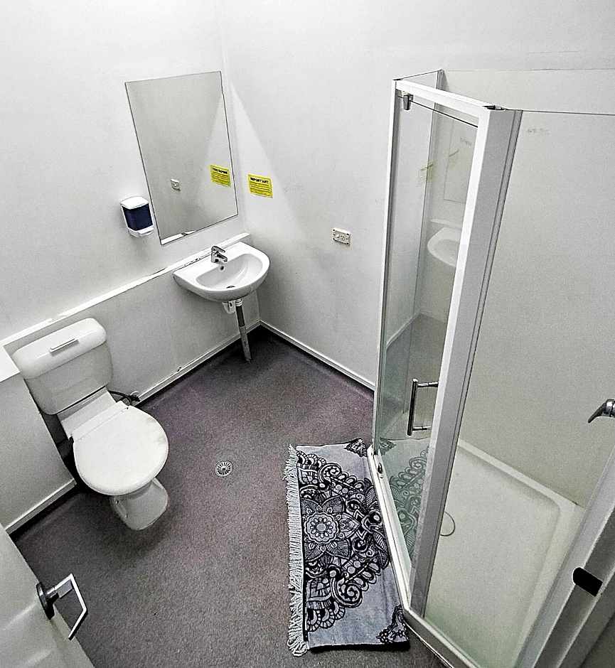 Surf 'N' Snow Backpackers Across Sky Tower