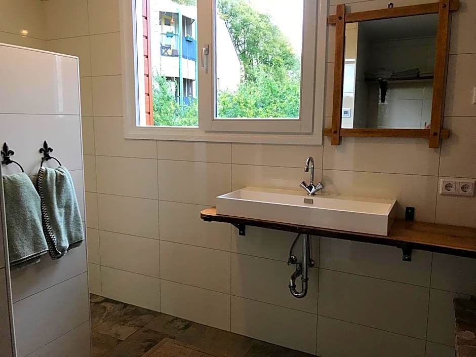 Logement Meijnerswijk, Free Parking, Electric Parking, Kitchen,Living room, Free Coffee machine Geen jongeren onder 25 jr