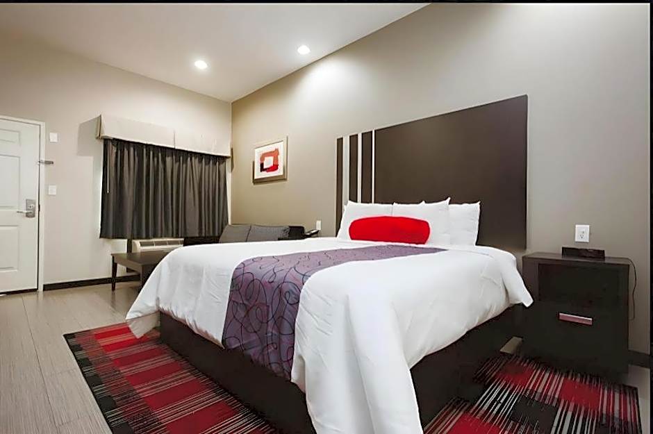 Americas Best Value Inn and Suites IAH Airport North