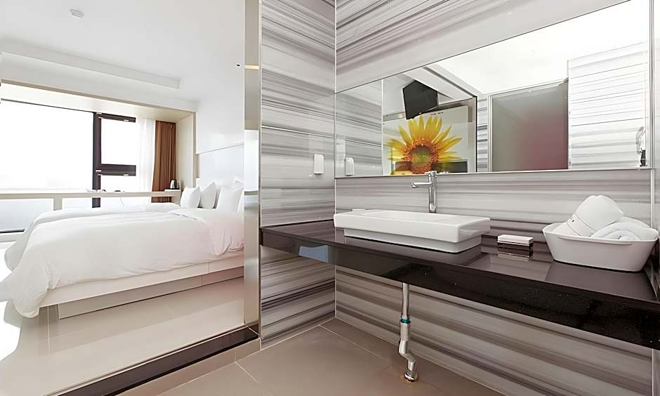 Wolmido Premiers Hotel