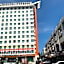 A Residence @ Between Hilton & Cititel Hotel