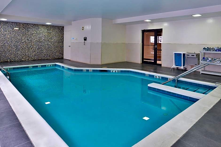 Holiday Inn Express Hotel & Suites West Chester By IHG