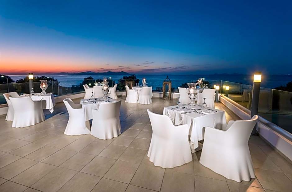 Diamond Deluxe Hotel - Adults Only