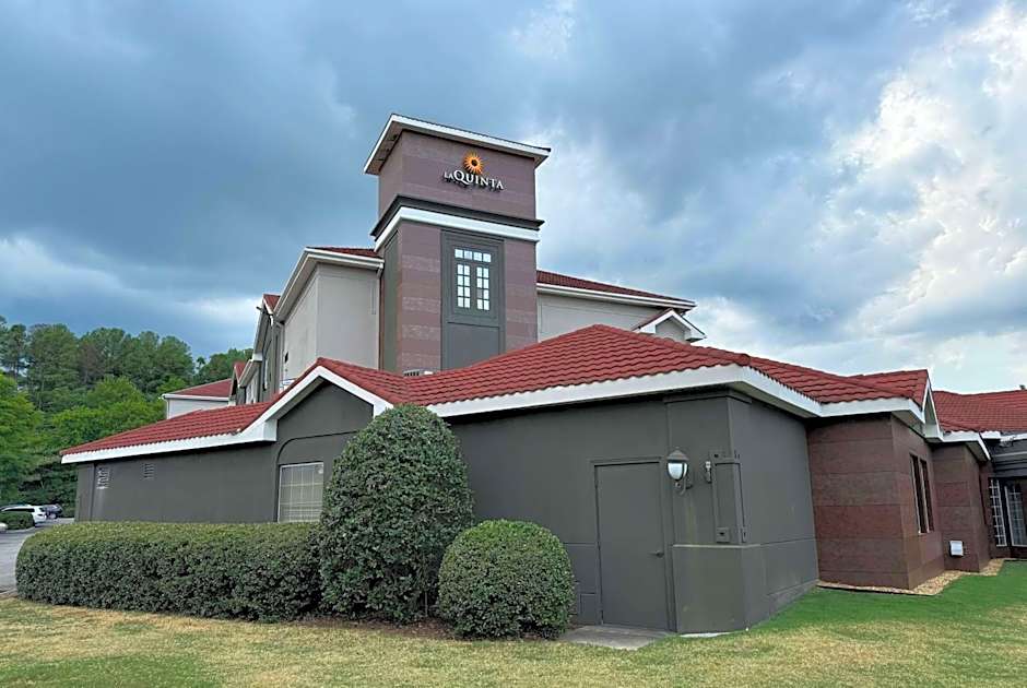 La Quinta Inn & Suites by Wyndham Birmingham Homewood