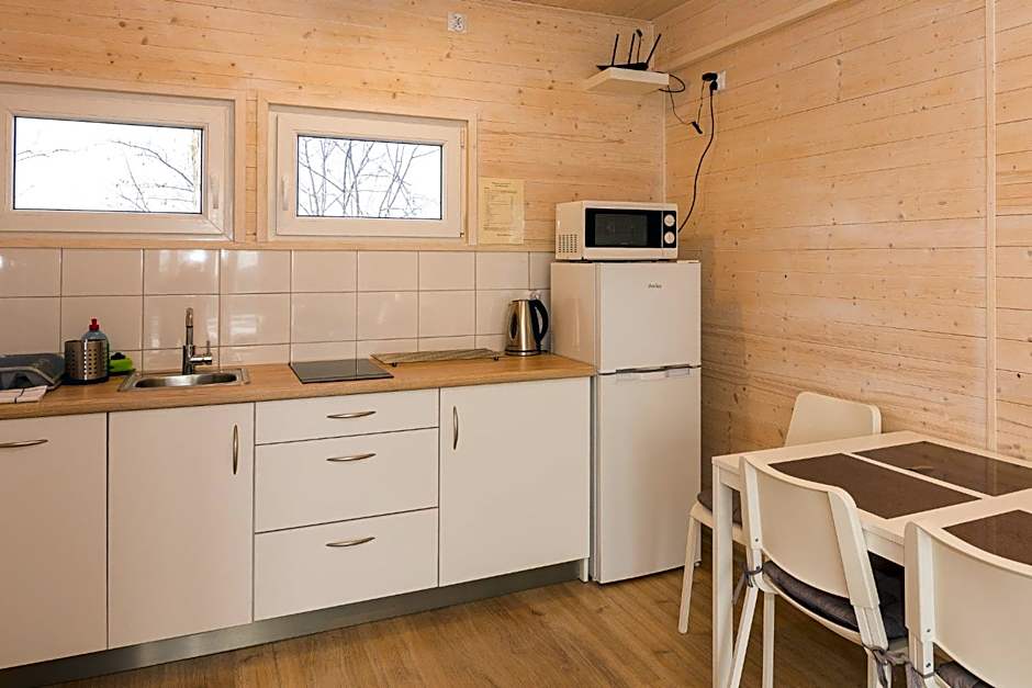 Old Tree Village & Restaurant