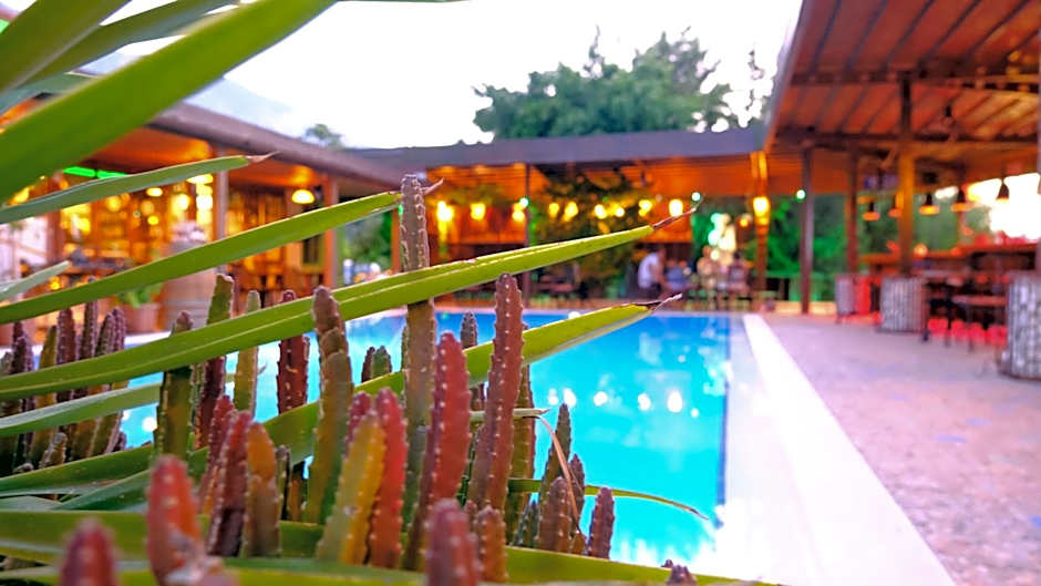Bella View Art Boutique Hotel
