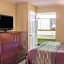 Days Inn by Wyndham Austintown