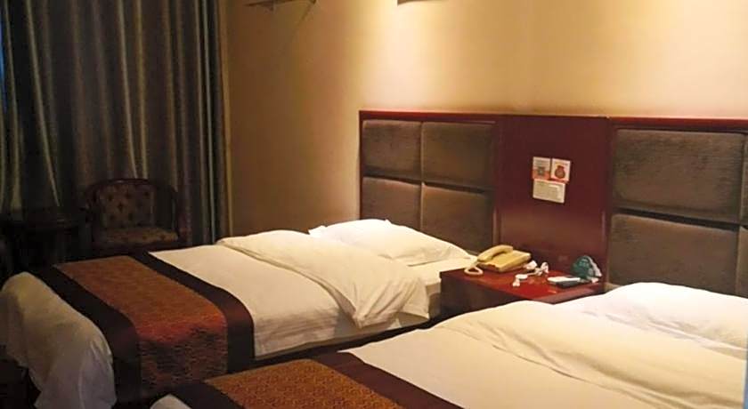 GreenTree Inn Luan Huoqiu Jianxing Road Express Hotel