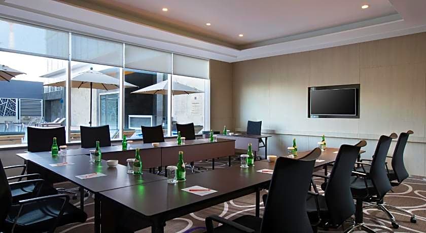 Novotel Makassar Grand Shayla Hotel