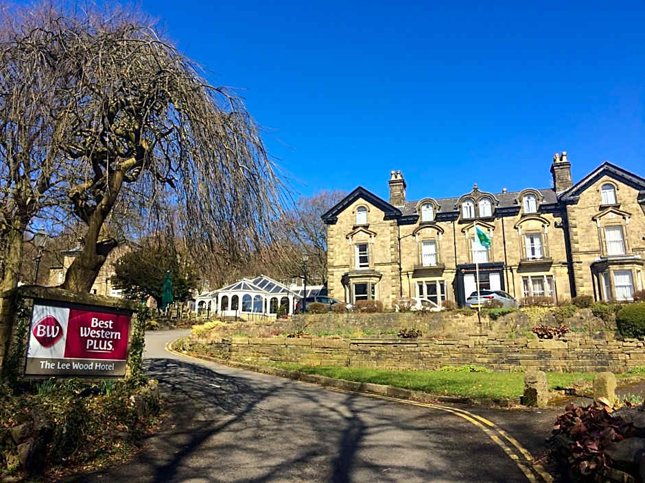 B/W Plus Buxton Lee Wood Hotel