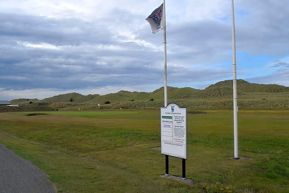 Cheers Cafe Bar & Tavern