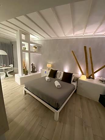 HOME 3 Luxury Suite