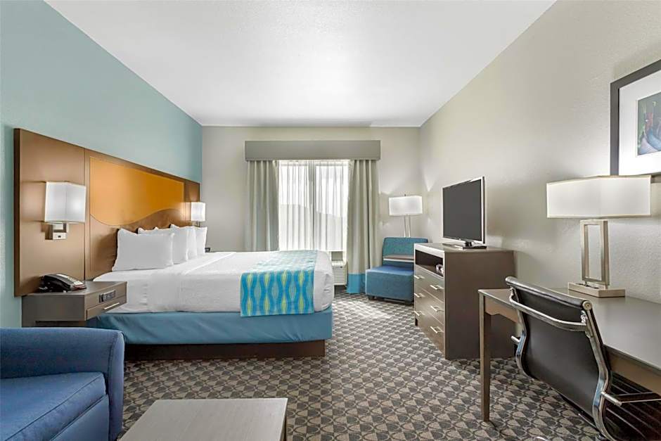 Best Western Plus Waller Hotel