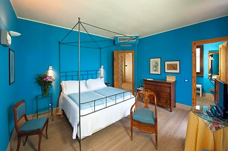 La Locanda Del Notaio