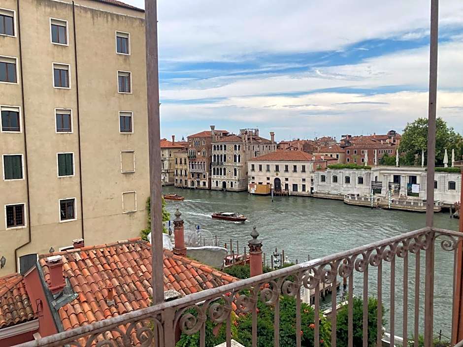 Hotel Dei Dragomanni