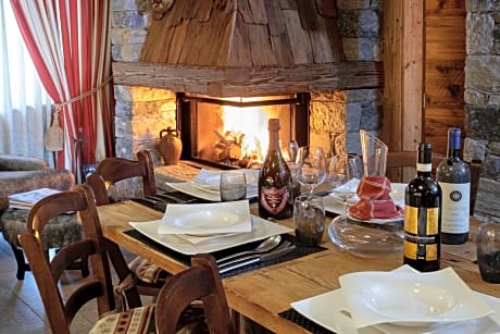 Chalet Matterhorn Francois - Central Ski Chalet with SPA and Breakfast, 100mt lift