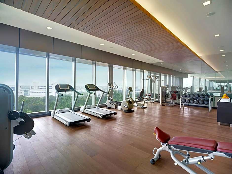 Vivanta Kolkata, EM Bypass (A Taj InnerCircle Hotel)