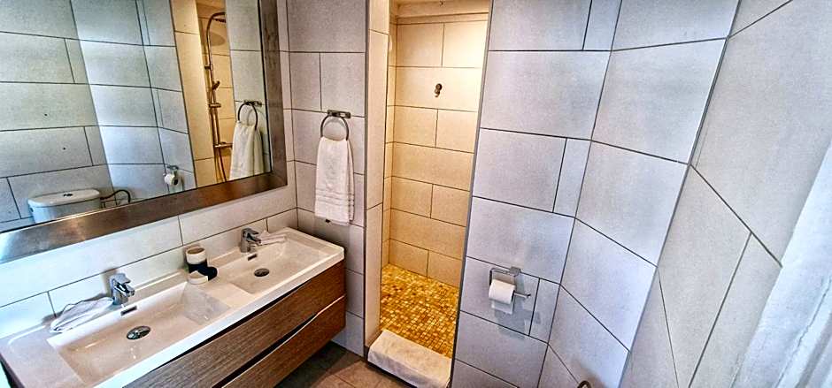 Les Balcons d'Oyster Pond