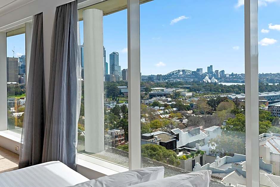 Holiday Inn Sydney Potts Point, an IHG Hotel By IHG