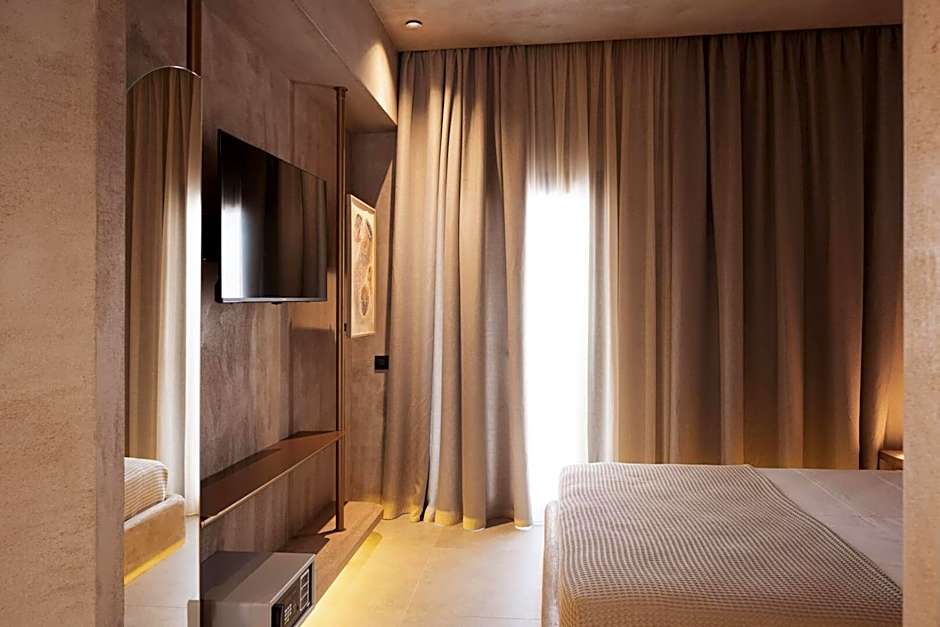 Medusa Luxury Suites