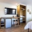 Albermarle #202 Inn at Old Beach