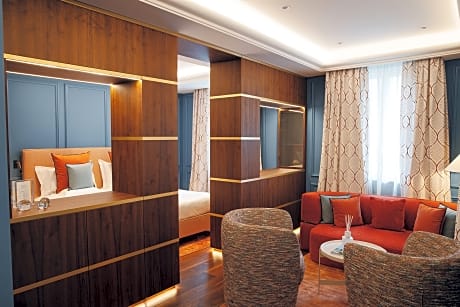 Deluxe Double Suite