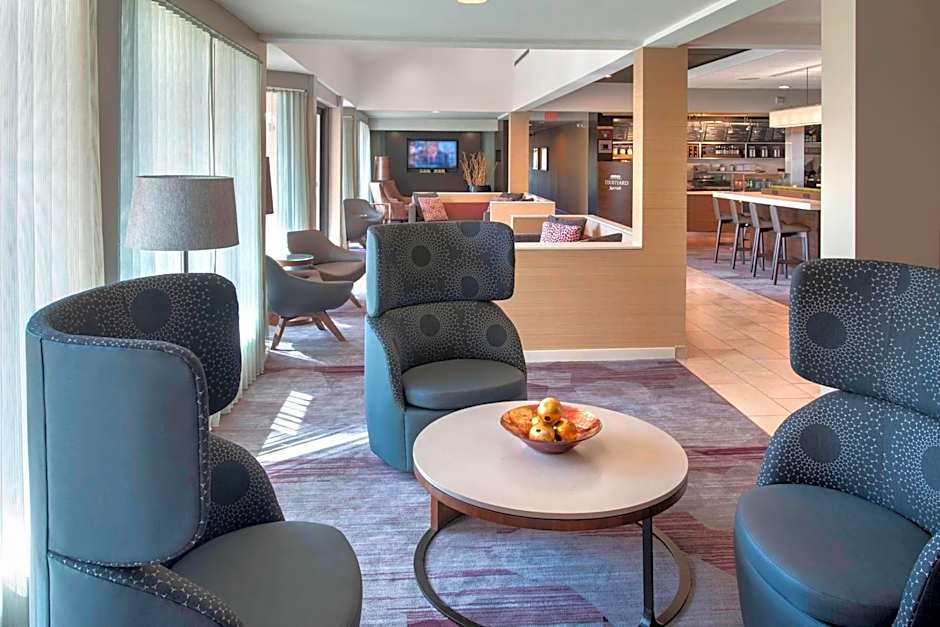 Courtyard by Marriott Mt. Laurel Cherry Hill