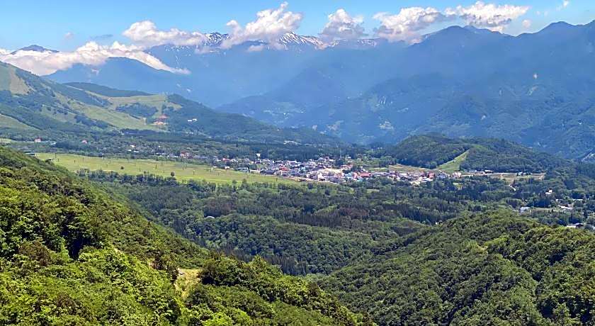 Hakuba Grand Apartments