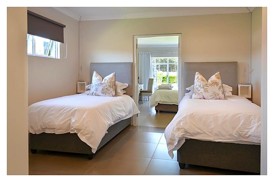 66 On Monzali 4 Star Luxury Guesthouse