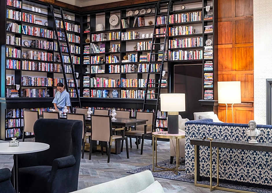Heathman Hotel