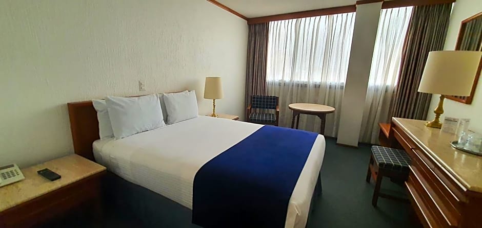Hotel Bristol