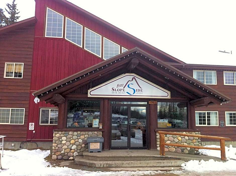 Fernie Slopeside Lodge