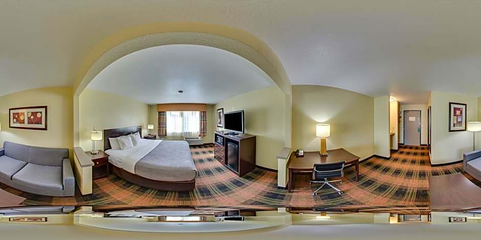 Quality Inn & Suites Des Moines Airport