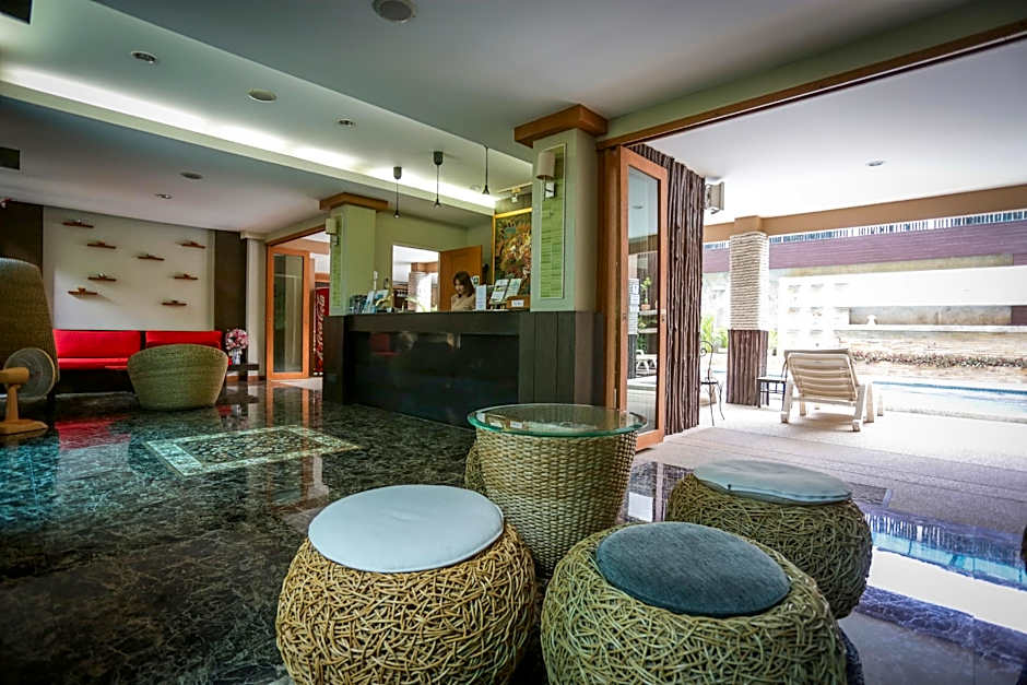 Hua Hin White Sand Hotel