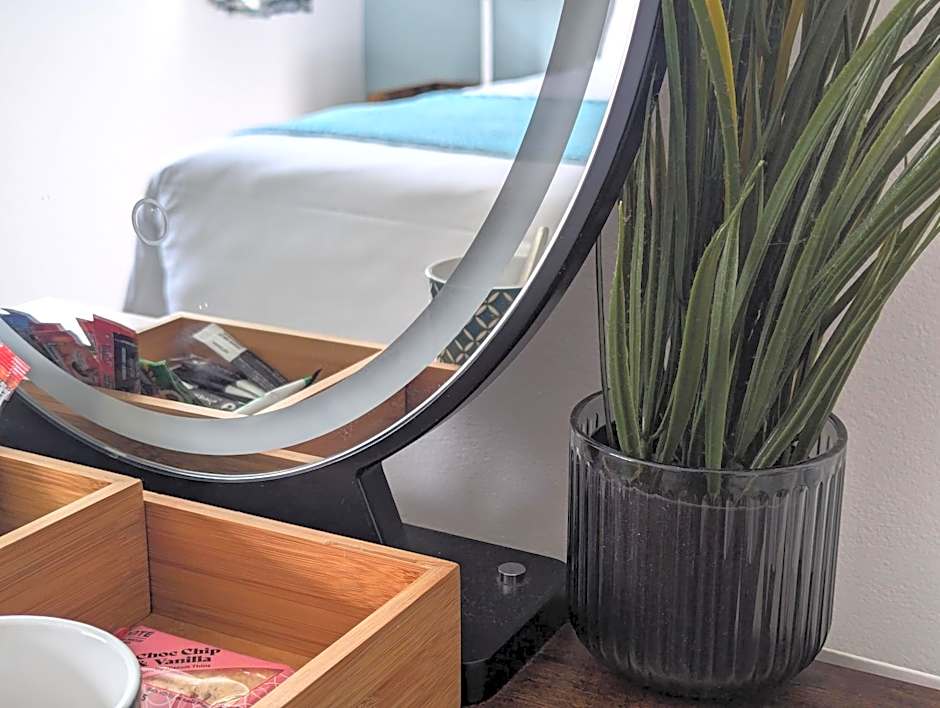 The Lodge by Cefn Tilla