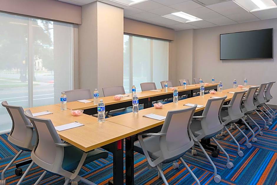 Hampton Inn By Hilton Charlotte-Uptown