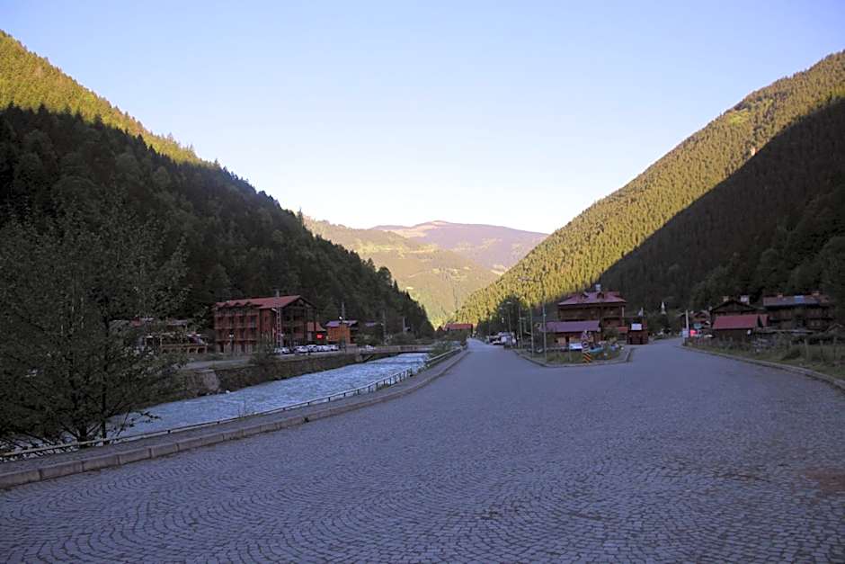 Akpinar Hotel