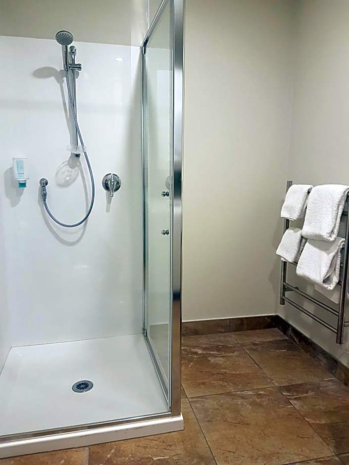 Ramada Suites by Wyndham Christchurch City