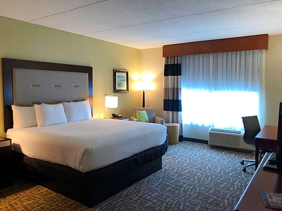 Wyndham Garden Buffalo Downtown