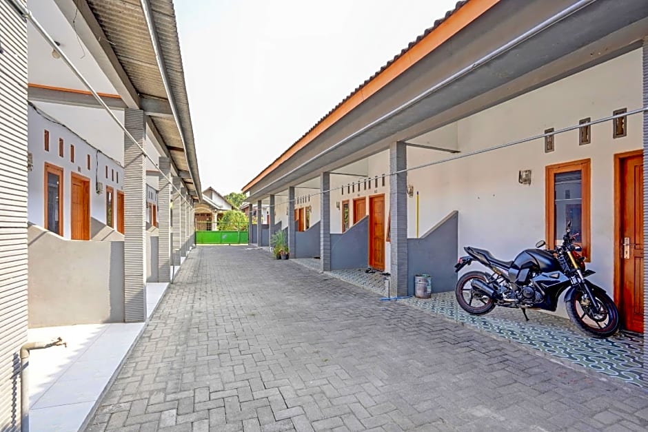 Hotel O Surya Indah Homestay Syariah