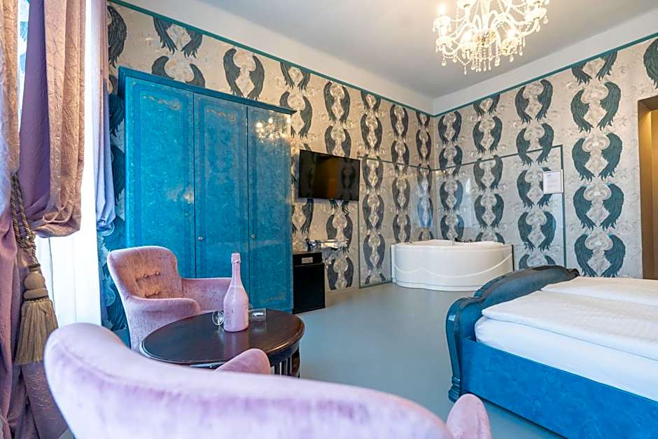 Hotel Urania