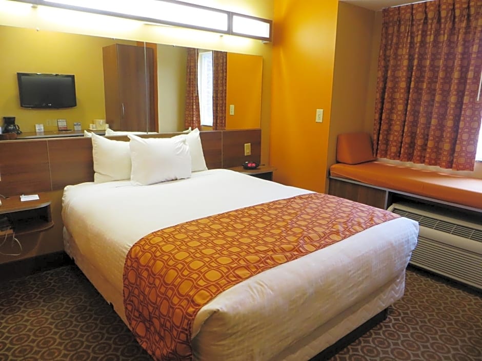 Microtel Inn & Suites By Wyndham South Bend/At Notre Dame