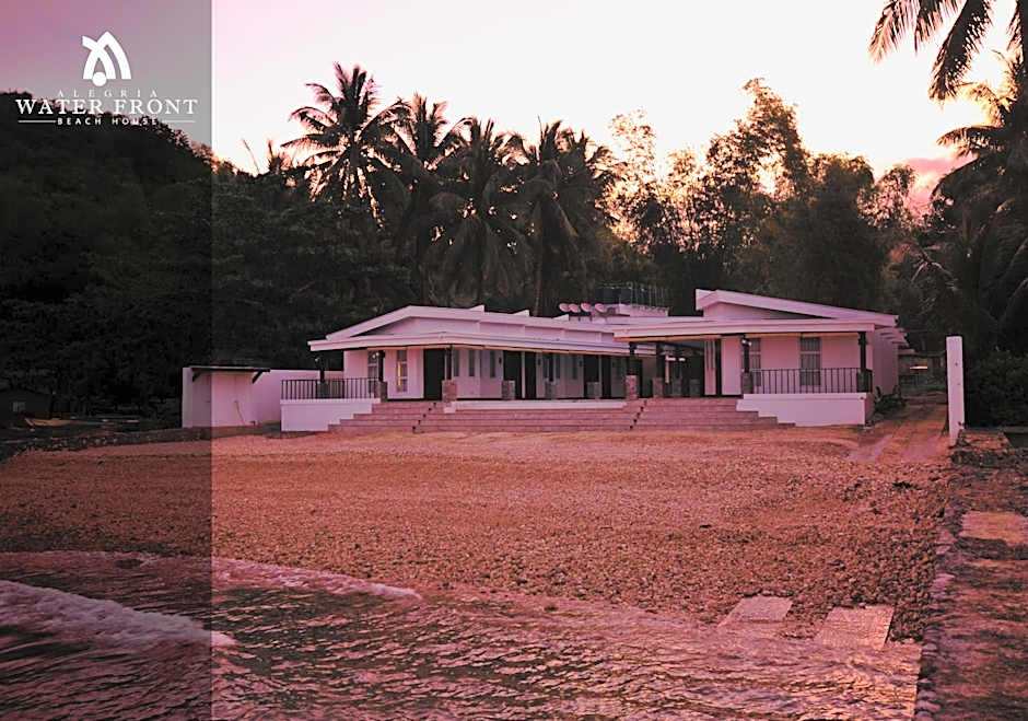 Alegria Water Front Beach House