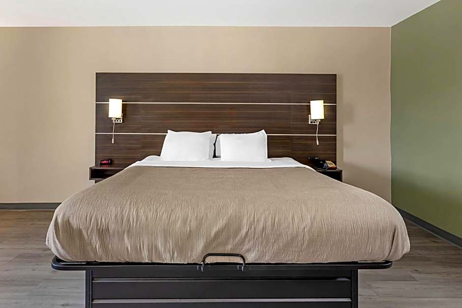 Quality Inn & Suites Orangeburg