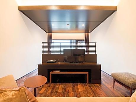 Deluxe Double Room with Garden View