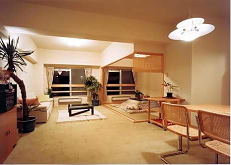 Japanese-Style Room with Tatami Area